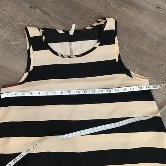 42 pops mini dress/tunic - Picture 2 of 6